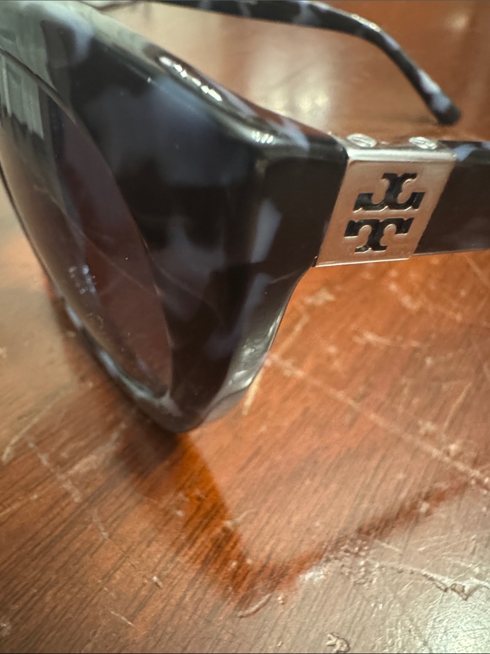 Tory Burch Black and White Tortoiseshell Cat-Eye Sunglasses - Picture 2 of 4